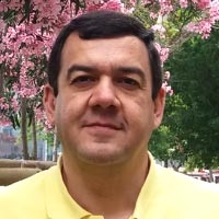 عکس پروفایل حسین خسروشاهی